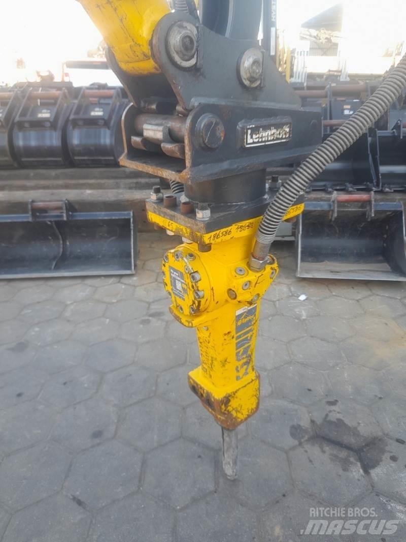 Atlas Copco SB102 Hidrauliniai kūjai / Trupintuvai