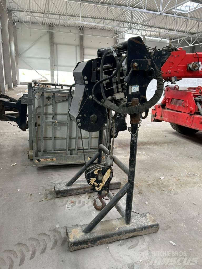 Manitou WINCH 3T Kiti naudoti statybos komponentai