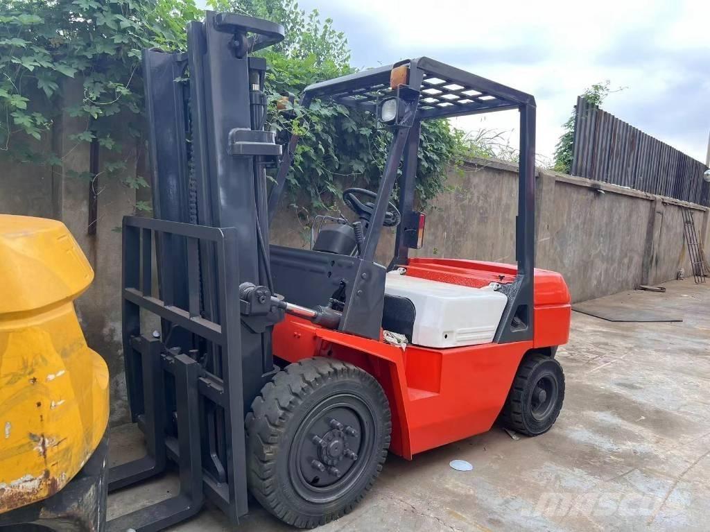 Heli 3 Ton Dyzeliniai krautuvai