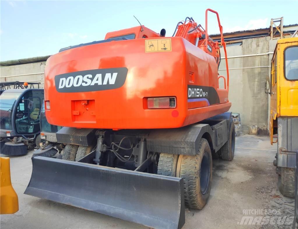 Doosan DH 150 W-7 Ratiniai ekskavatoriai