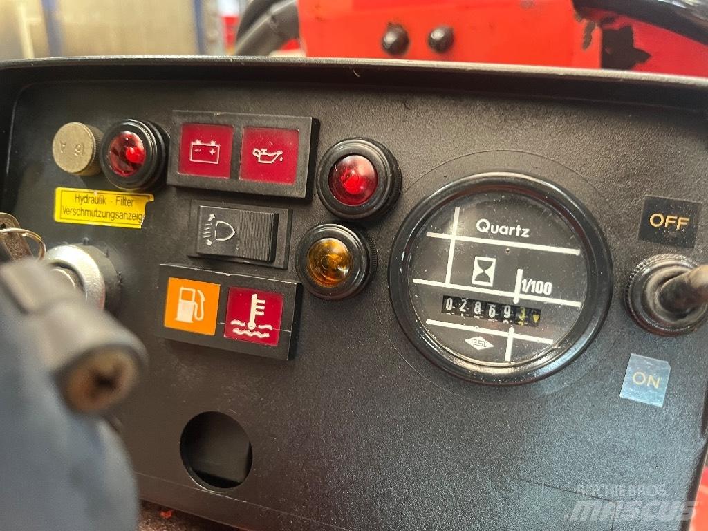 Weidemann 1030 Mini krautuvai