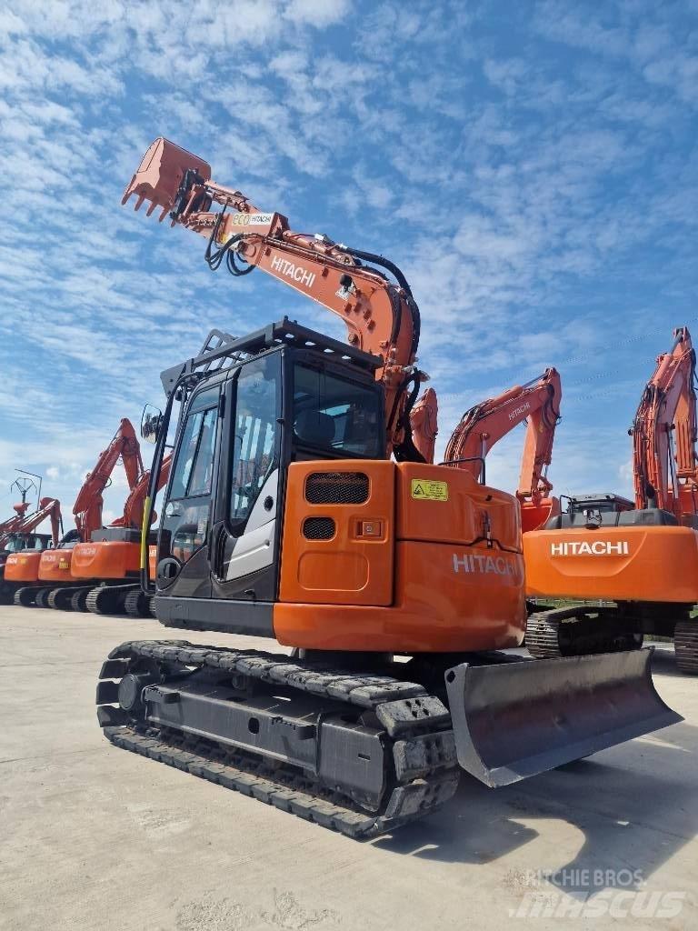 Hitachi ZX 85 Vidutinės galios ekskavatoriai 7-12 t