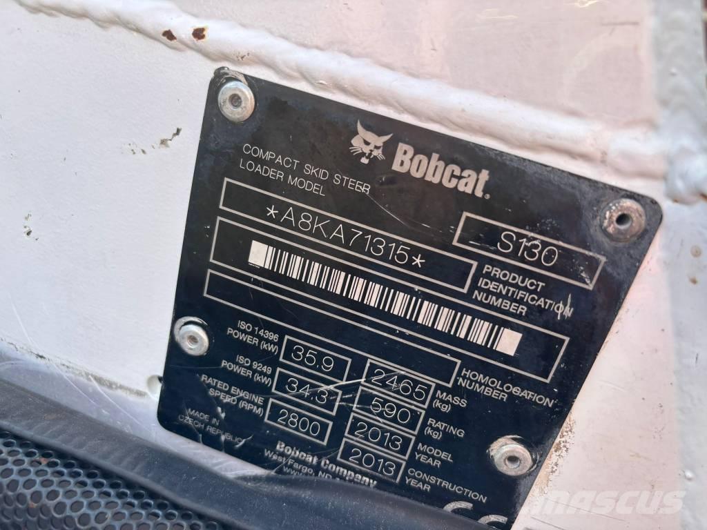 Bobcat S 130 Krautuvai su šoniniu pasukimu