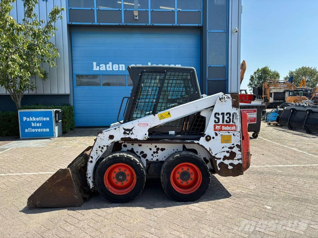 Bobcat S 130 Krautuvai su šoniniu pasukimu