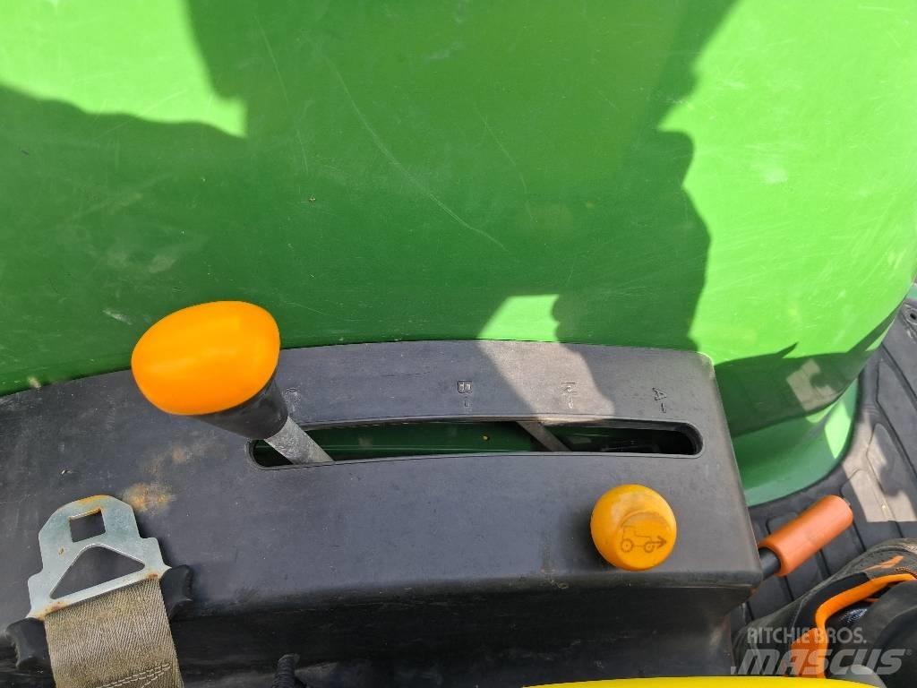 John Deere 4520 Traktoriai