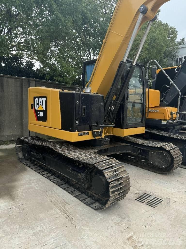 CAT 310 Vieno būgno volai