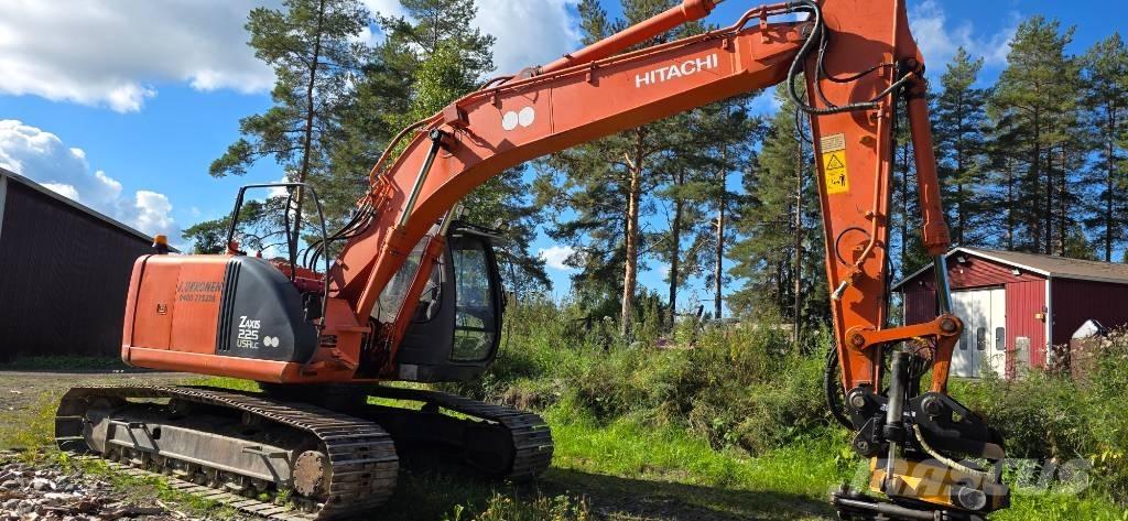 Hitachi ZX 225 USR Vikšriniai ekskavatoriai