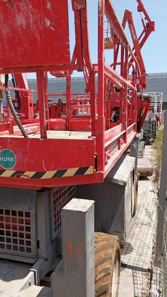 JLG 260 MRT Žirkliniai keltuvai
