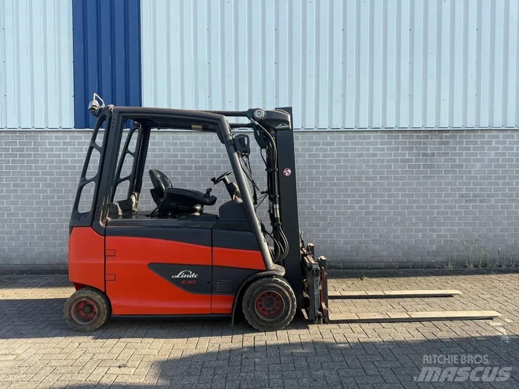 Linde E30HL-01/600 Elektriniai šakiniai krautuvai
