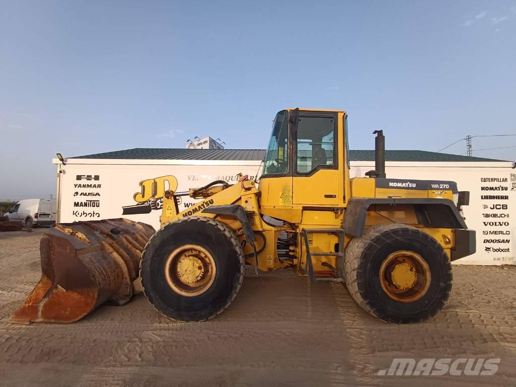 Komatsu WA 270 Naudoti ratiniai krautuvai