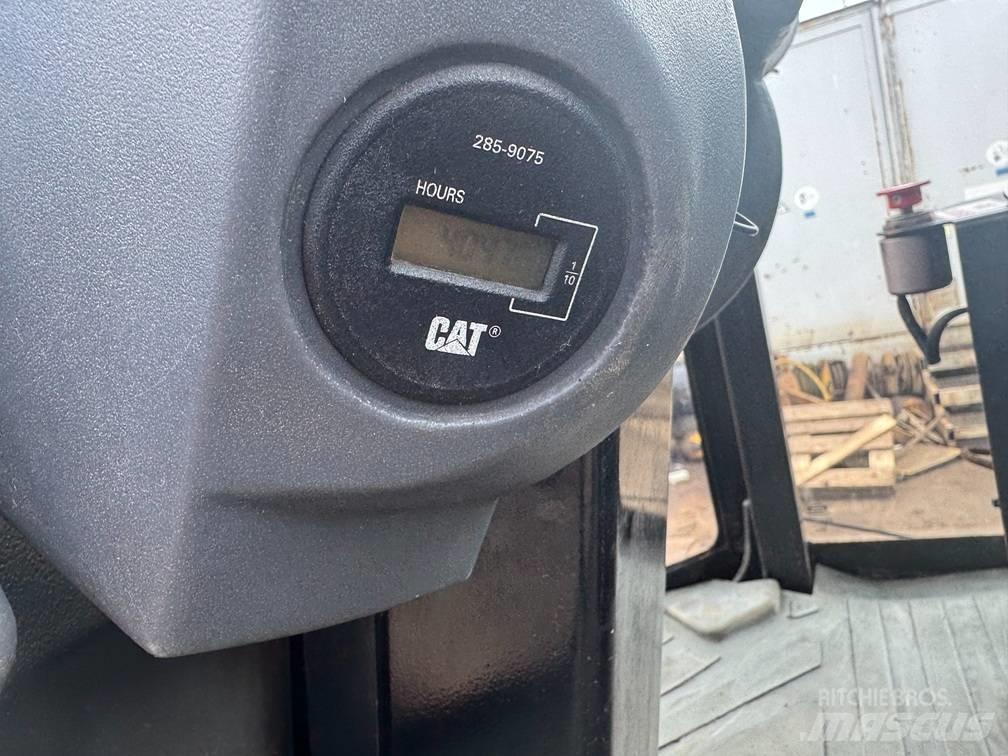 CAT CP 533 E Vieno būgno volai