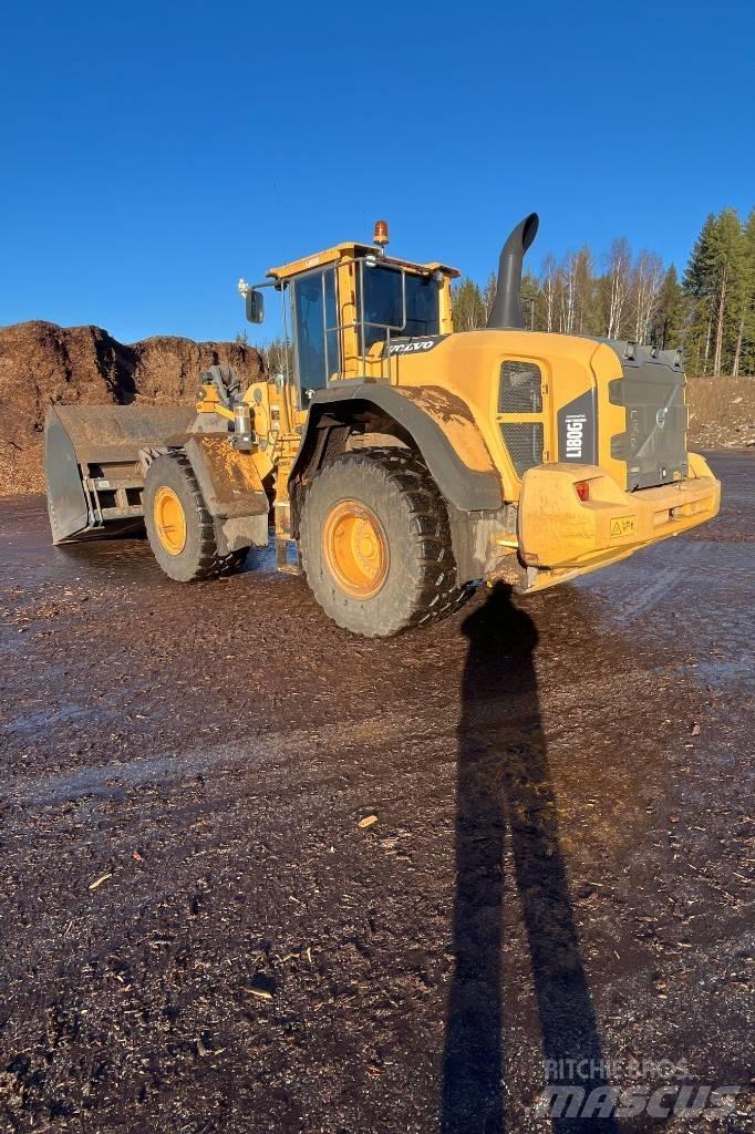 Volvo L 180 G Naudoti ratiniai krautuvai