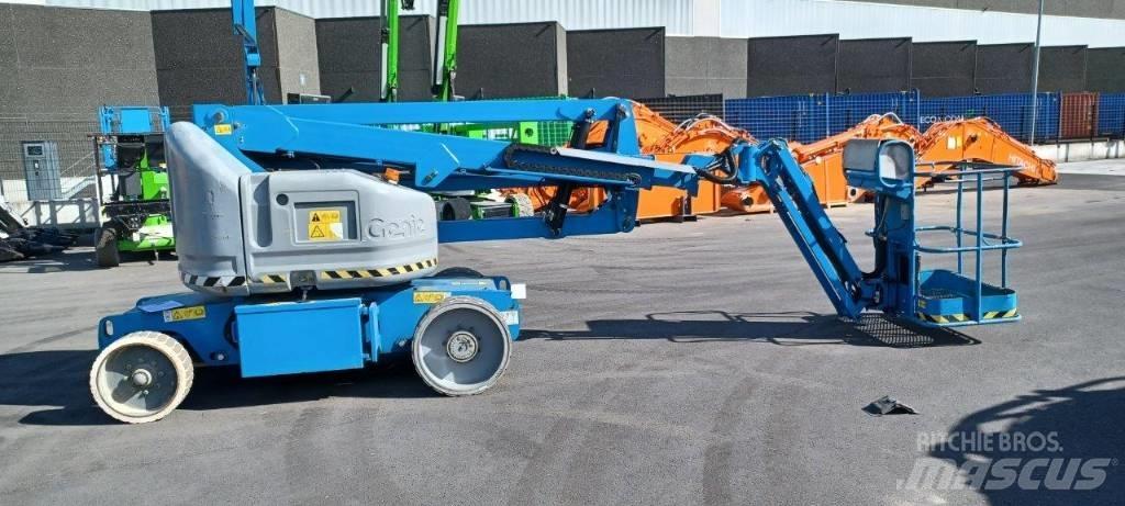 GENIE Z-40/23N RJ Alkūniniai keltuvai