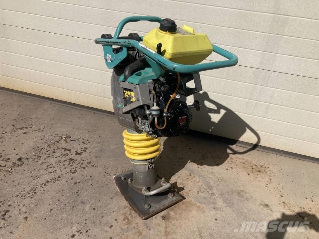 Ammann ACR 68 Plūktuvai