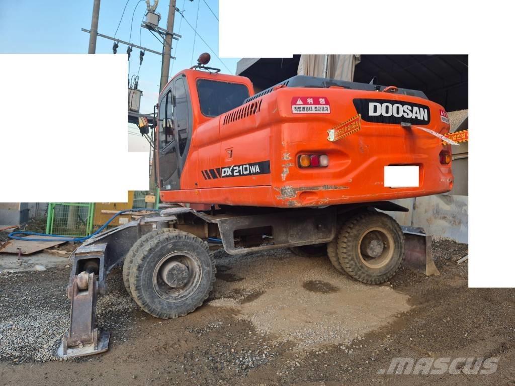 Doosan DX210W Ratiniai ekskavatoriai