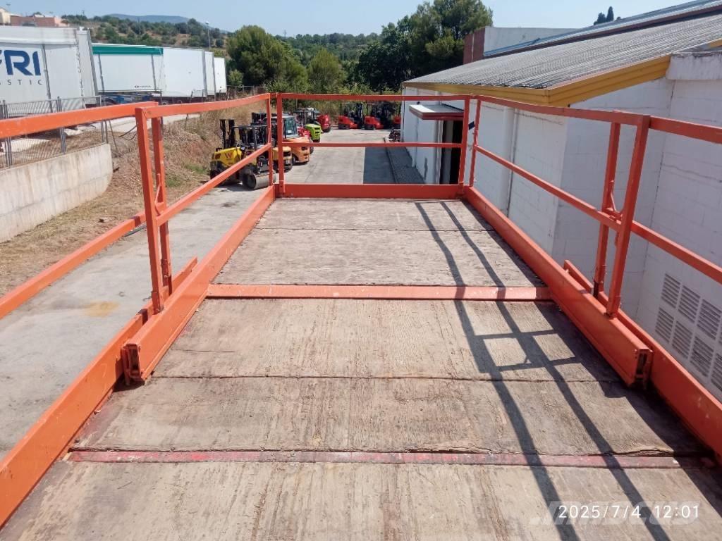JLG 203-24 Žirkliniai keltuvai