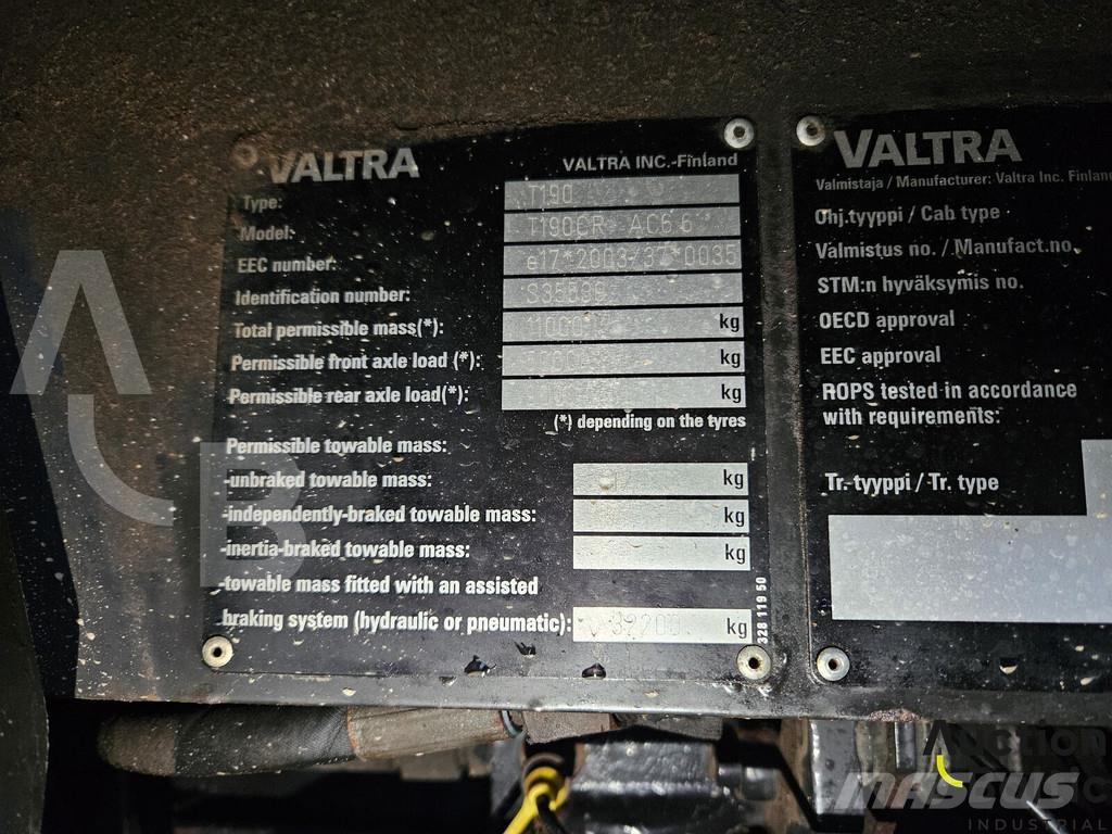 Valtra T190 Traktoriai