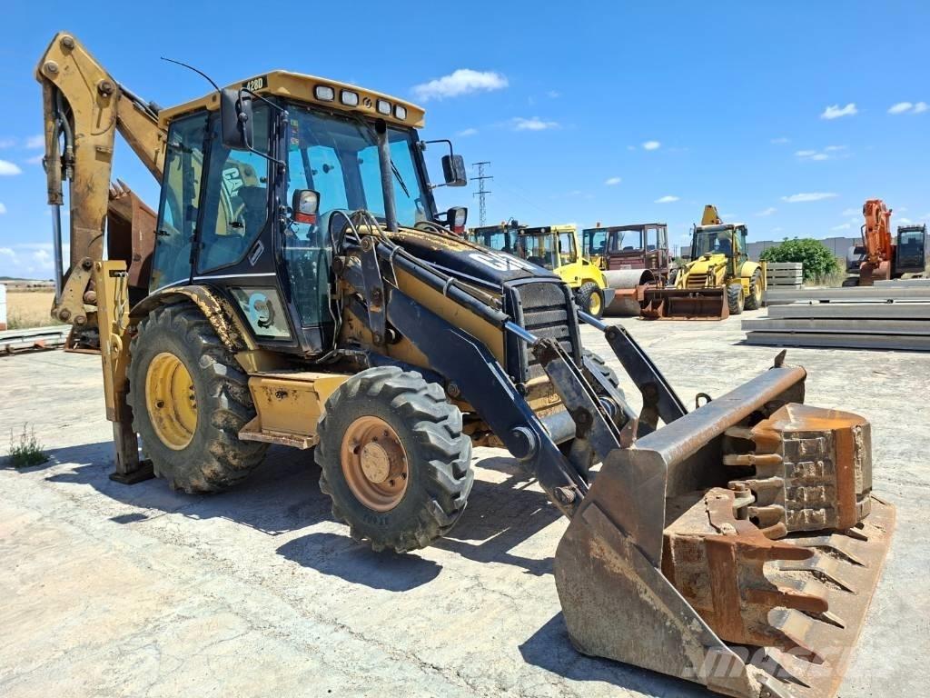 CAT 428 D Ekskavatoriniai krautuvai