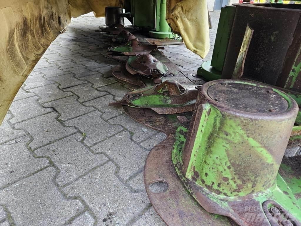 Krone EasyCut 32 Formuojančios žoliapjovės