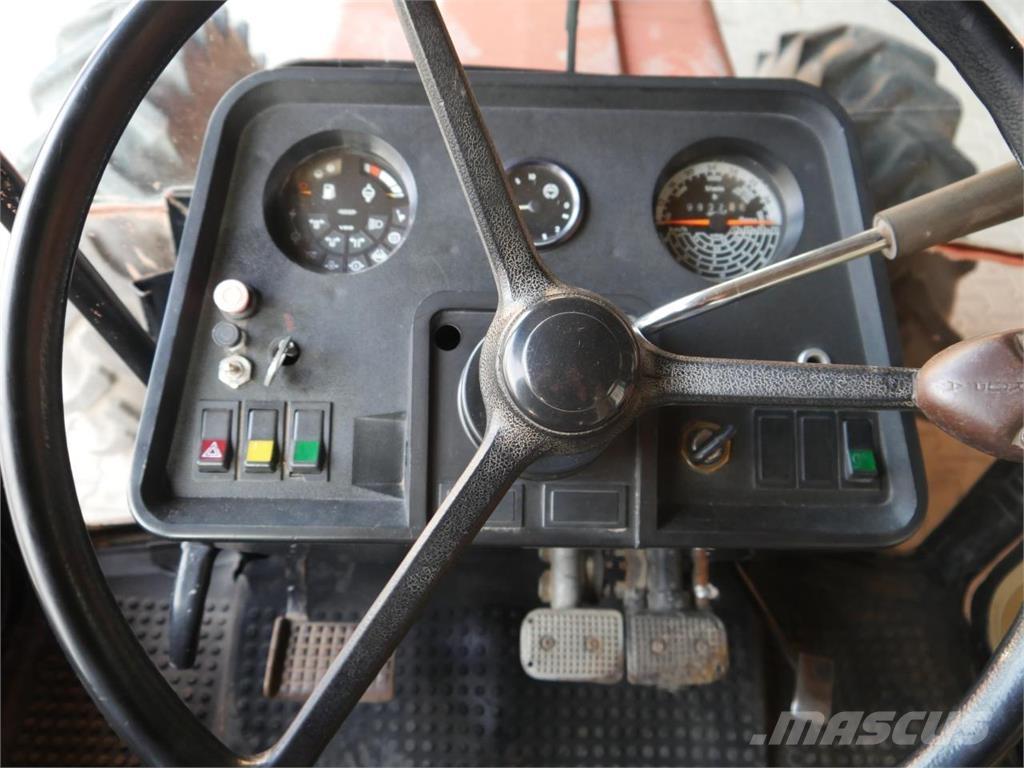 Case IH 956 XL Traktoriai