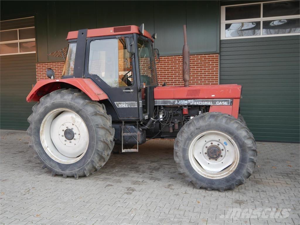 Case IH 956 XL Traktoriai
