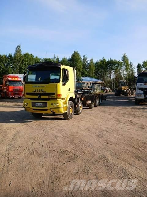 Sisu E11M Miško mašinų transportavimo sunkvežimiai