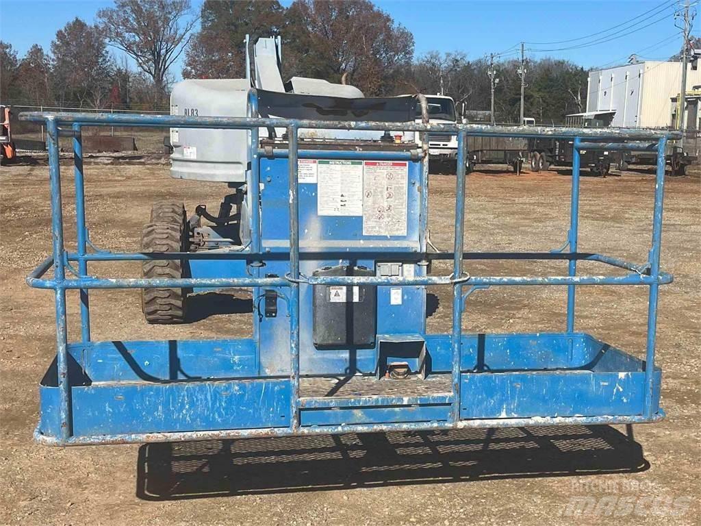 Genie S-40 Teleskopiniai keltuvai
