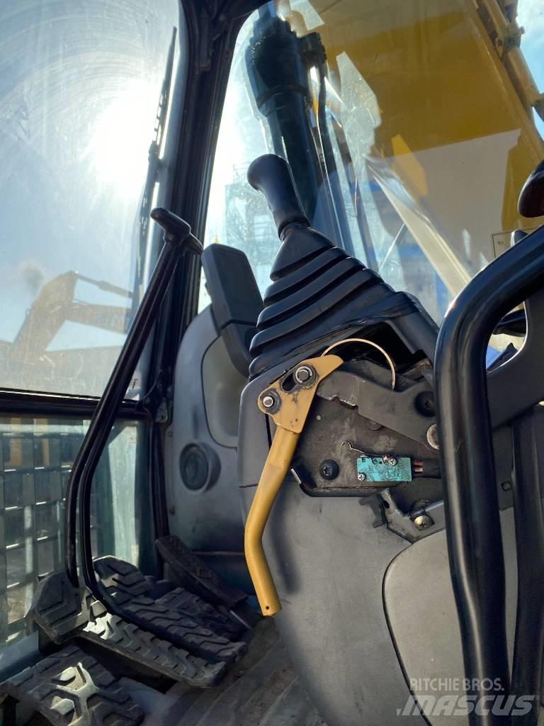CAT 320 D Vikšriniai ekskavatoriai