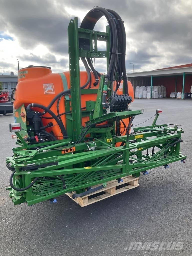 Amazone UF 901 Įmontuoti purkštuvai
