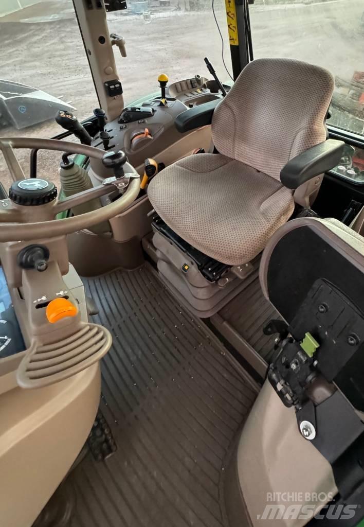 John Deere 6105 M Traktoriai