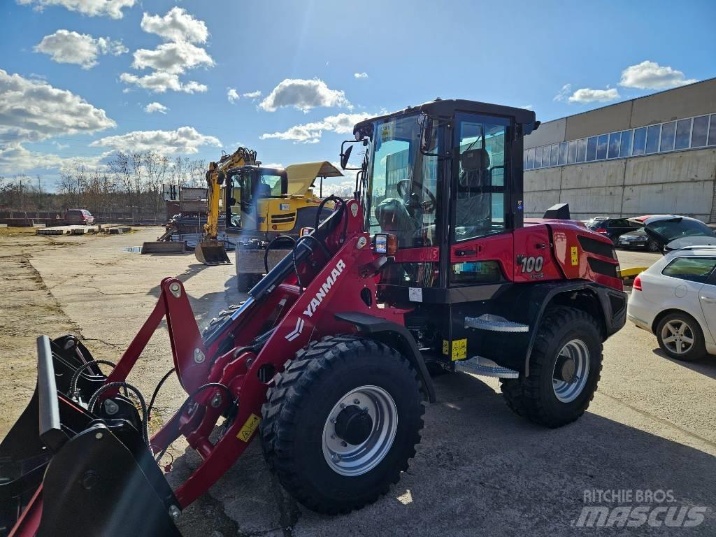 Yanmar V 100 Universalūs ratiniai krautuvai