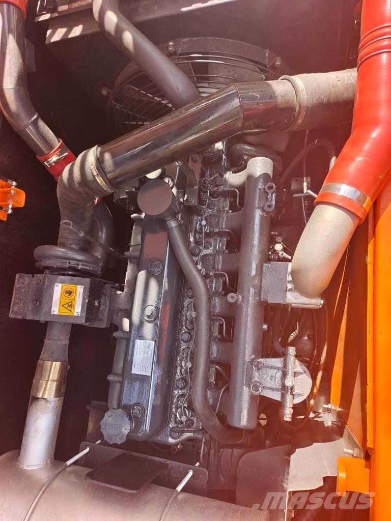 Doosan DX225 LC-9C Vikšriniai ekskavatoriai