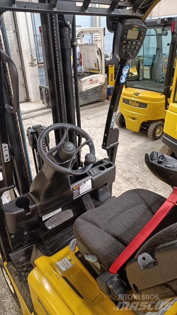 Yale ERP15VT Elektriniai šakiniai krautuvai