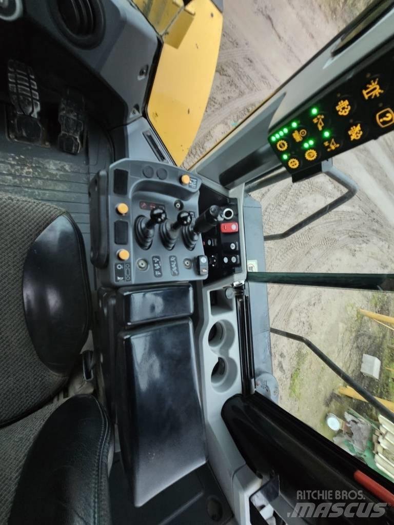 CAT 950M Naudoti ratiniai krautuvai