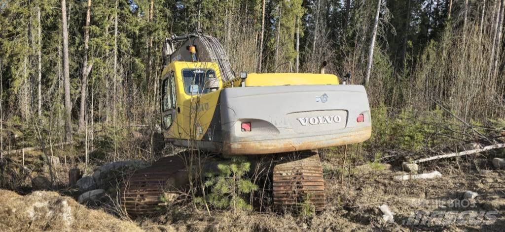 Volvo EC 240 LC Vikšriniai ekskavatoriai