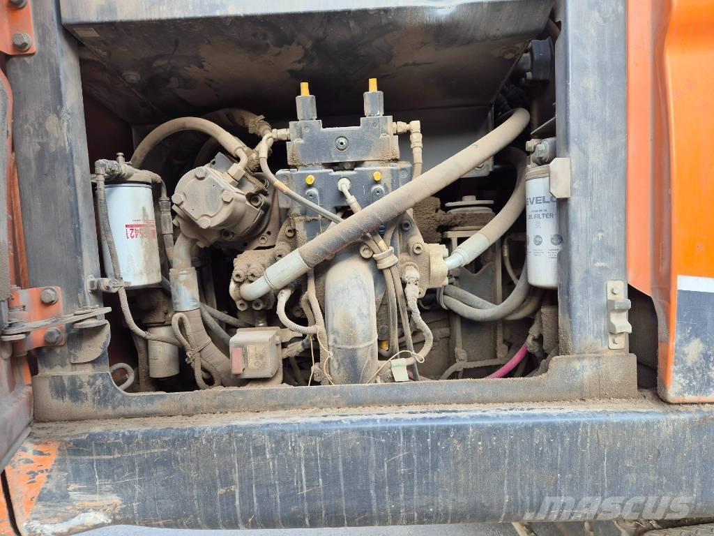 Doosan DX 210 W Ratiniai ekskavatoriai