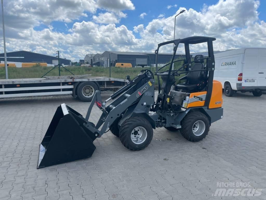 GiANT g1500 Daugiafunkciniai pakrovėjai