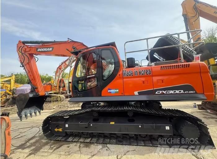 Doosan DX300LC-9C Vikšriniai ekskavatoriai