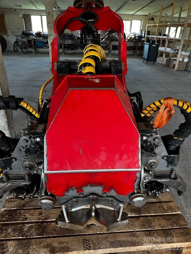 Komatsu C144 Medžių kirtimo mašinų darbinės galvos