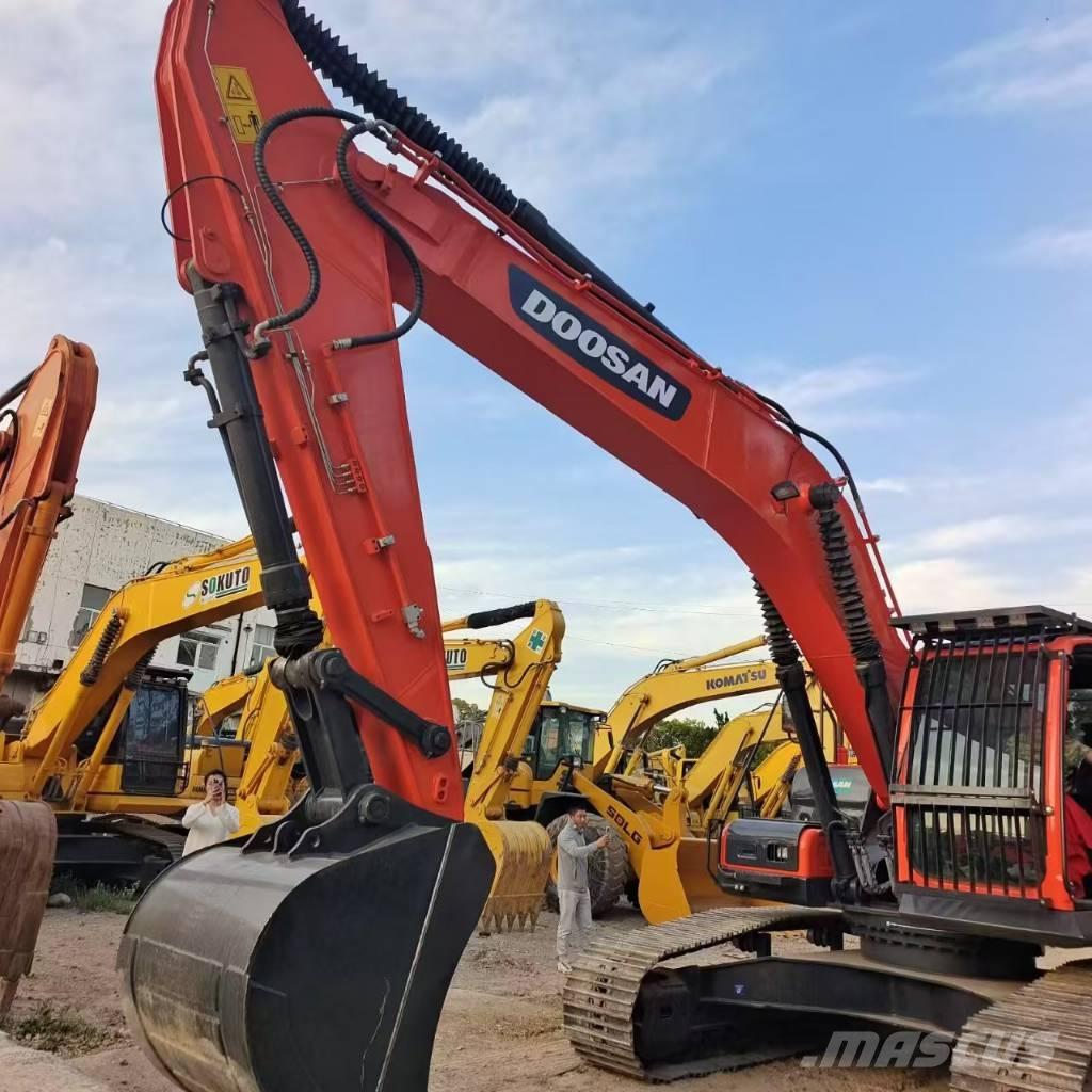 Doosan DX 300LC -9C Vikšriniai ekskavatoriai