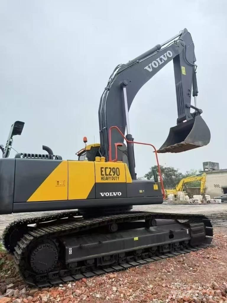 Volvo 290 Vikšriniai ekskavatoriai