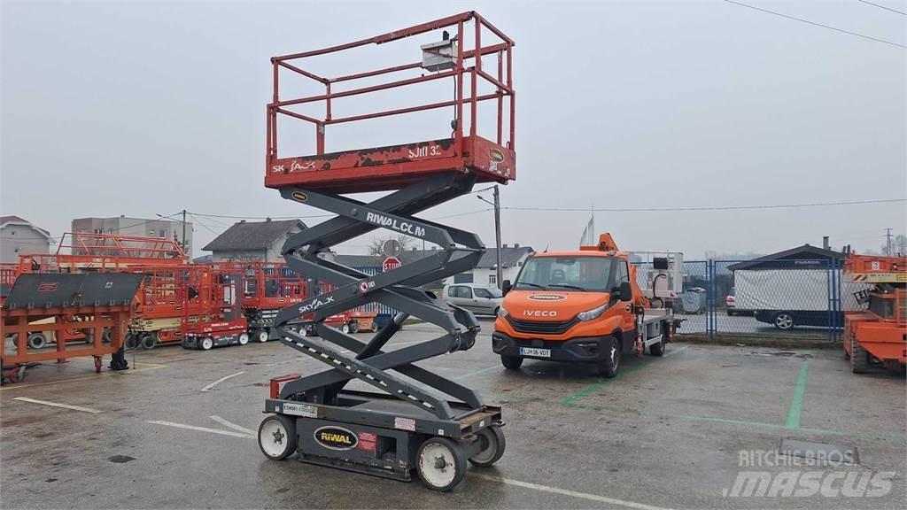 SkyJack SJIII3220 Žirkliniai keltuvai