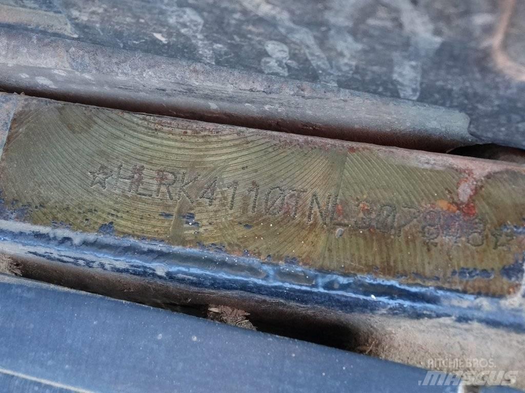 Steyr 4110 Kompakt Traktoriai