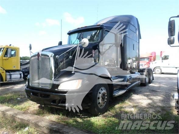 Kenworth T660 Statyba - Kita