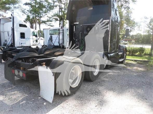 Kenworth T660 Statyba - Kita