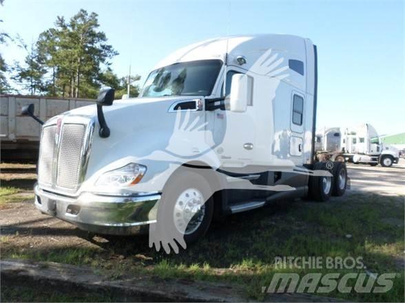 Kenworth T680 Statyba - Kita