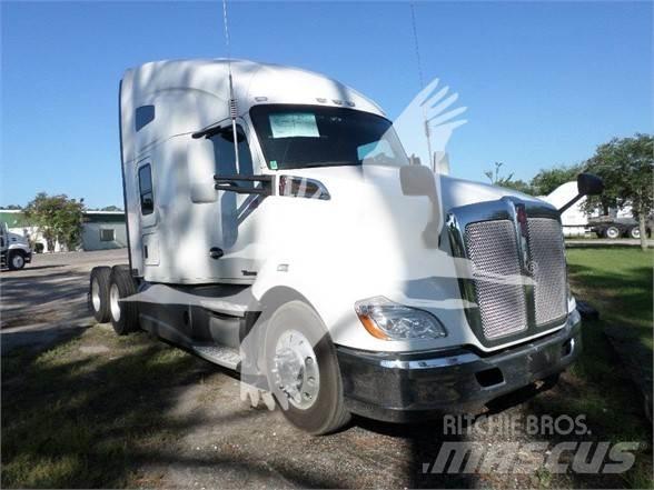 Kenworth T680 Statyba - Kita