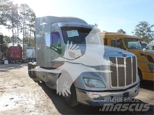 Peterbilt 579 Statyba - Kita