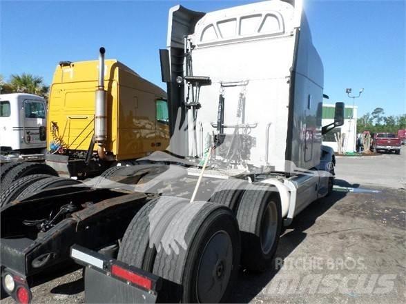 Peterbilt 579 Statyba - Kita