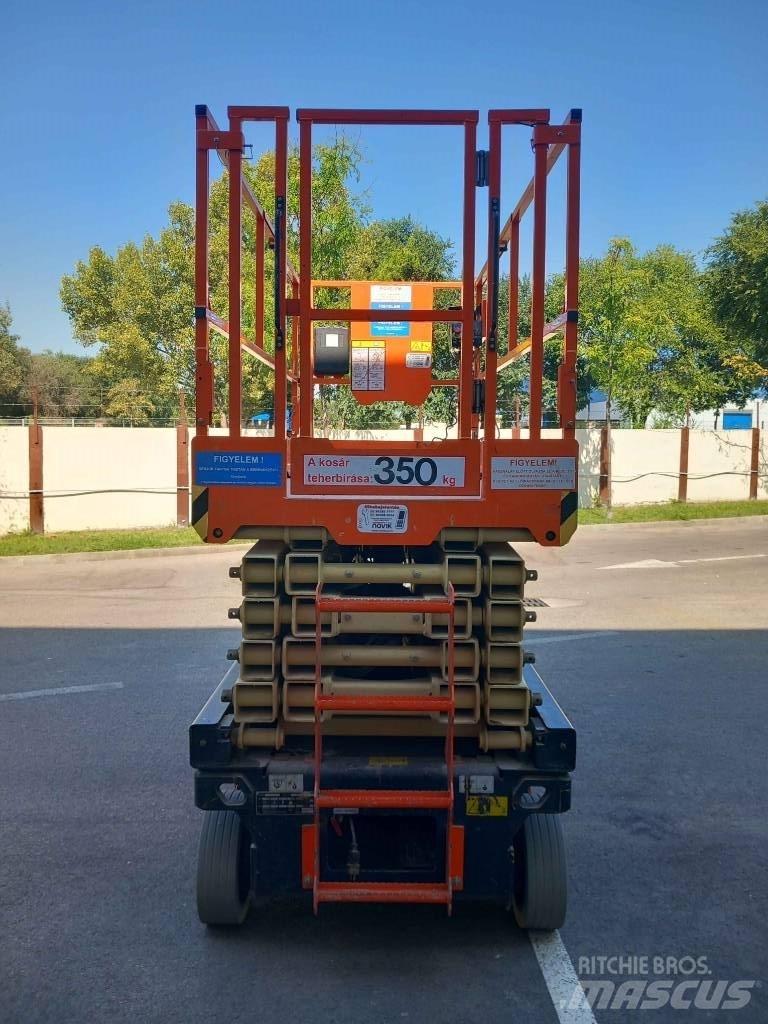 JLG 4045R Žirkliniai keltuvai